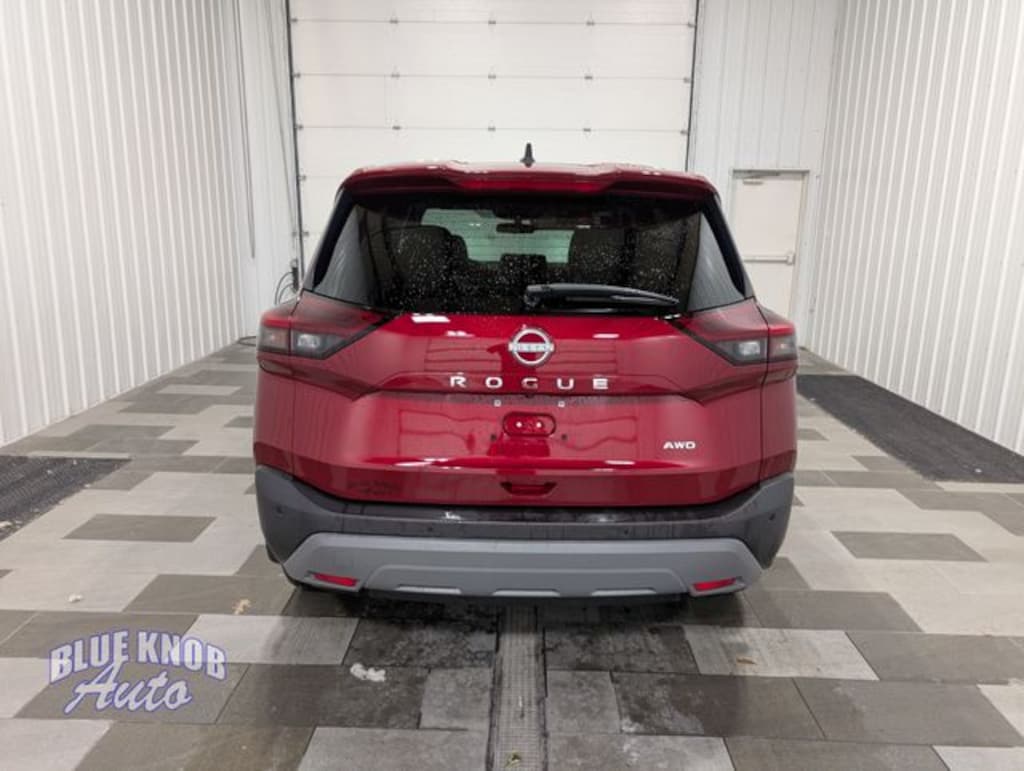 Used 2023 Nissan Rogue S SUV
