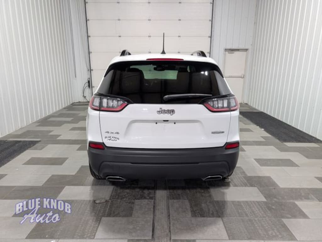 Used 2022 Jeep Cherokee Latitude Lux SUV
