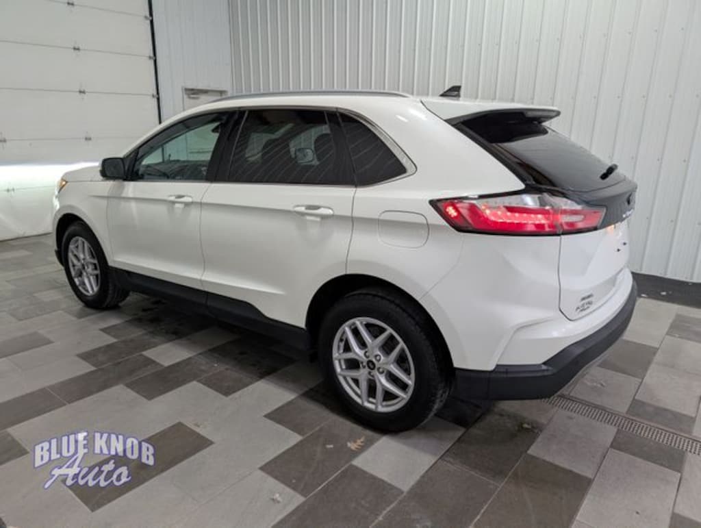 Used 2024 Ford Edge SEL SUV