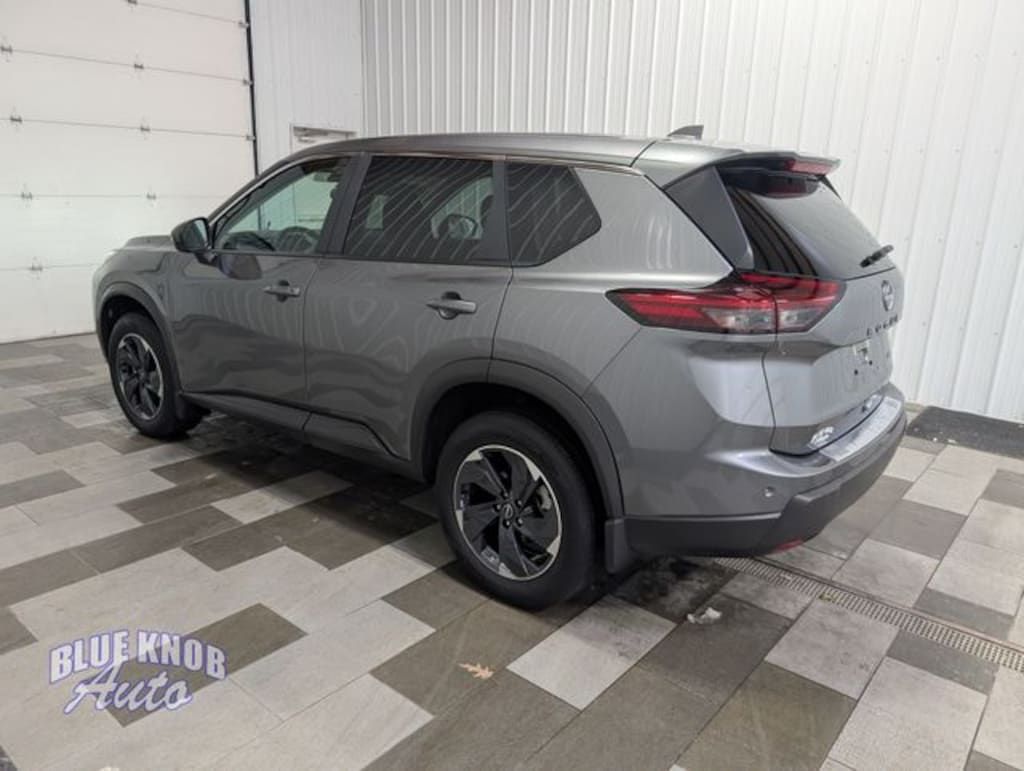 Used 2025 Nissan Rogue SV SUV