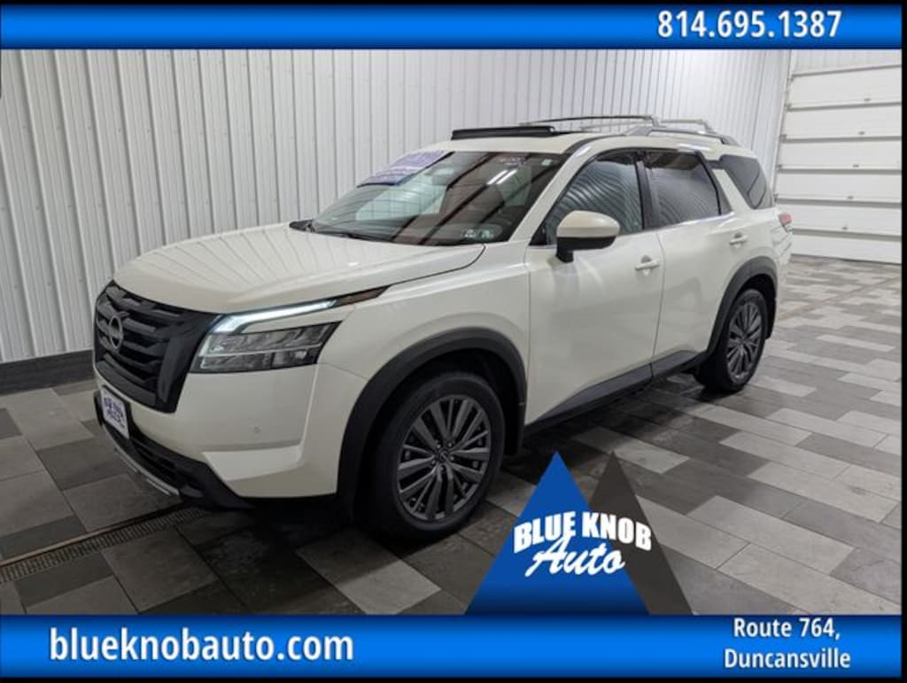 Used 2024 Nissan Pathfinder SL SUV