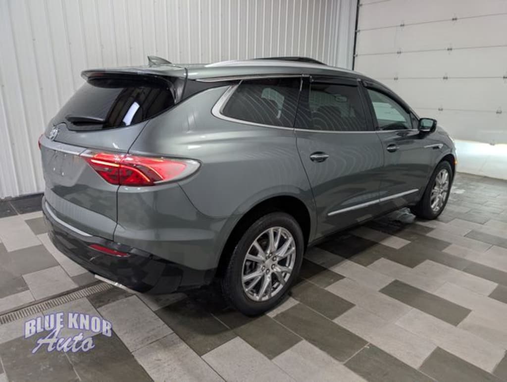 Used 2022 Buick Enclave Essence SUV
