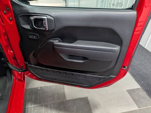 2025 Jeep Wrangler 4-Door Sport S - Photo 24