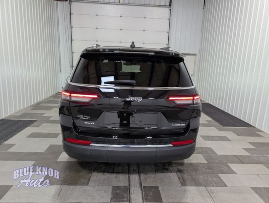 Used 2023 Jeep Grand Cherokee L Laredo SUV