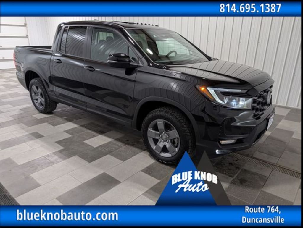 Used 2025 Honda Ridgeline TrailSport Truck