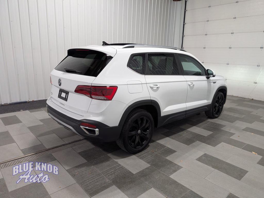Used 2024 Volkswagen Taos 1.5T SE SUV