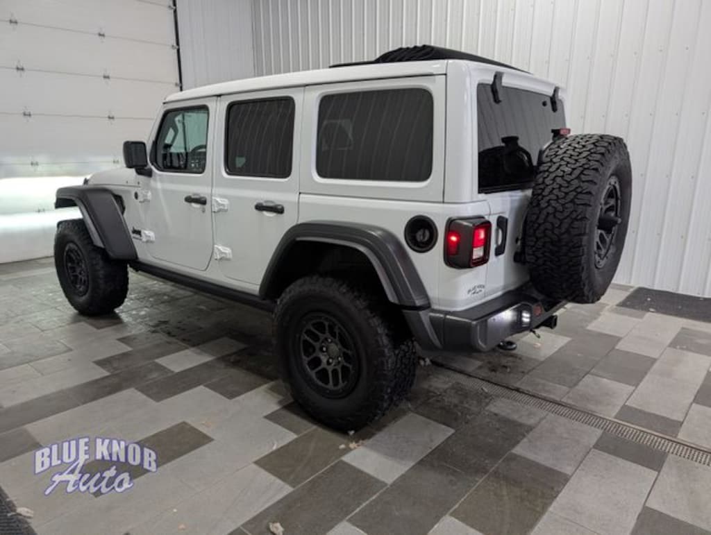 Used 2023 Jeep Wrangler Sport SUV