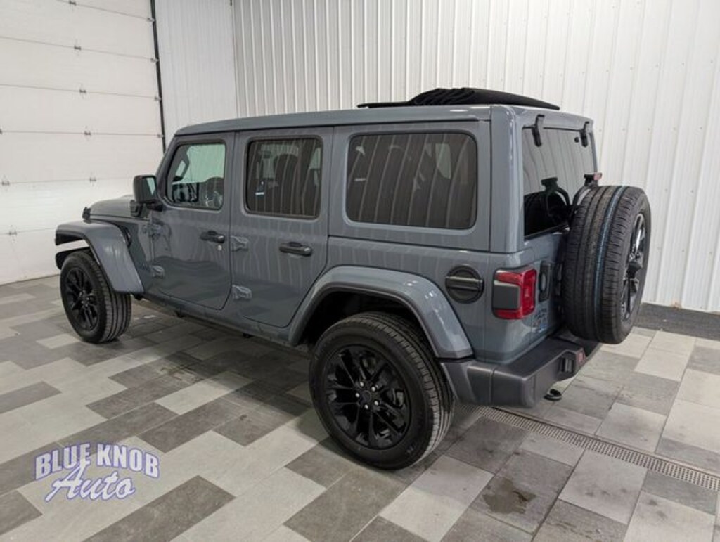 Used 2025 Jeep Wrangler Sahara 4xe SUV