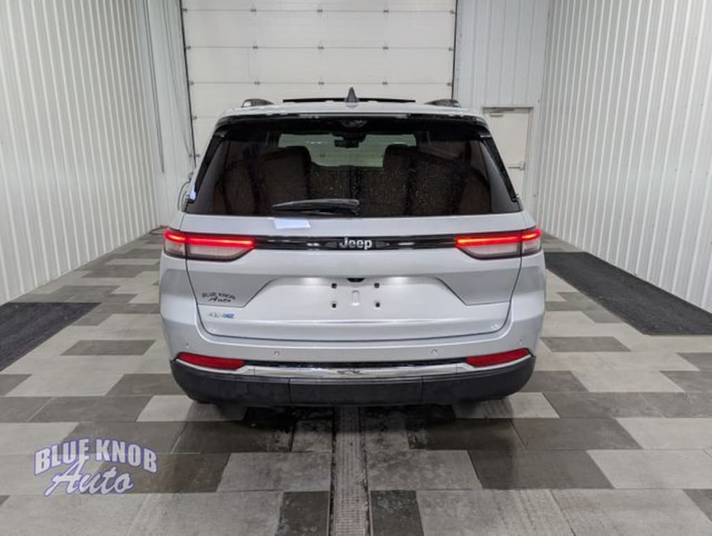 Used 2023 Jeep Grand Cherokee 4xe SUV