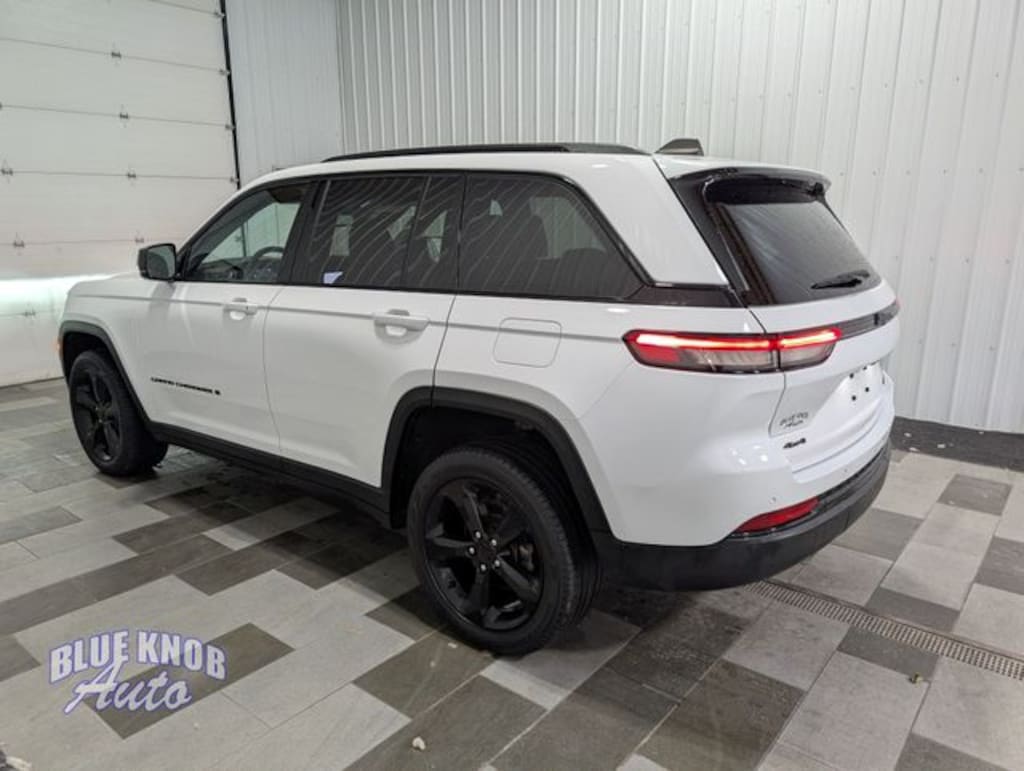 Used 2024 Jeep Grand Cherokee Limited SUV