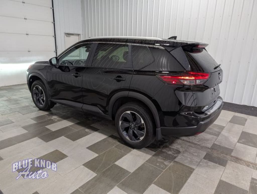 Used 2025 Nissan Rogue SV SUV