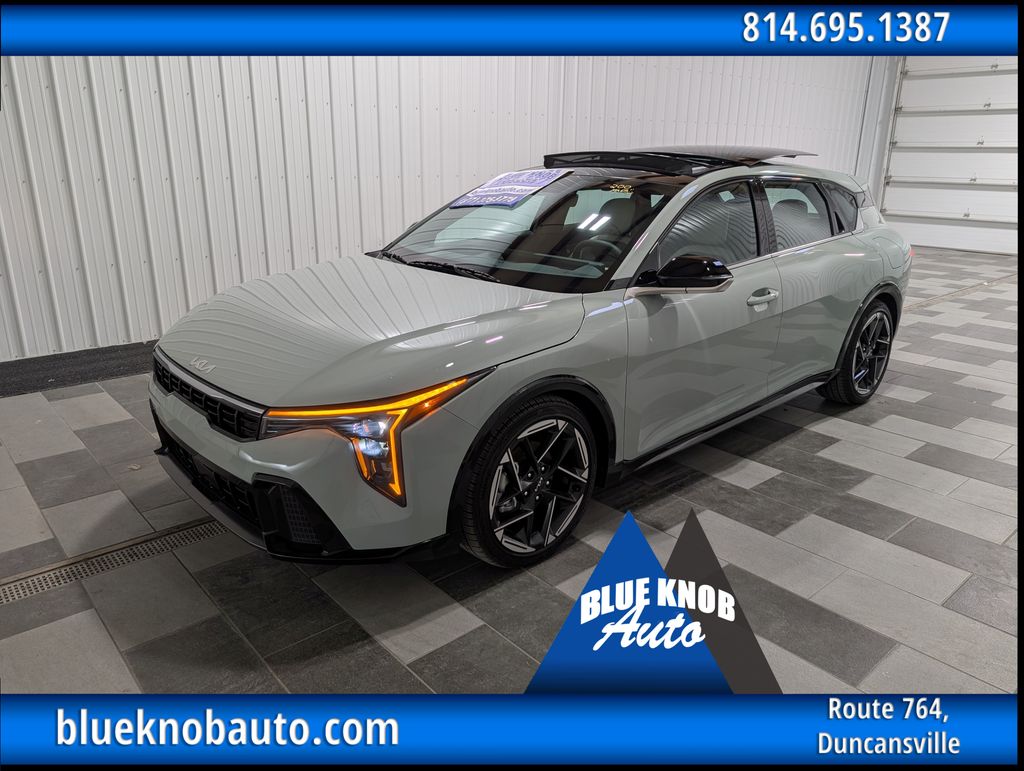 2026 Kia K4 GT-Line
