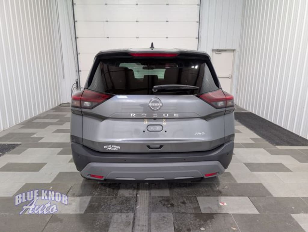Used 2023 Nissan Rogue S SUV