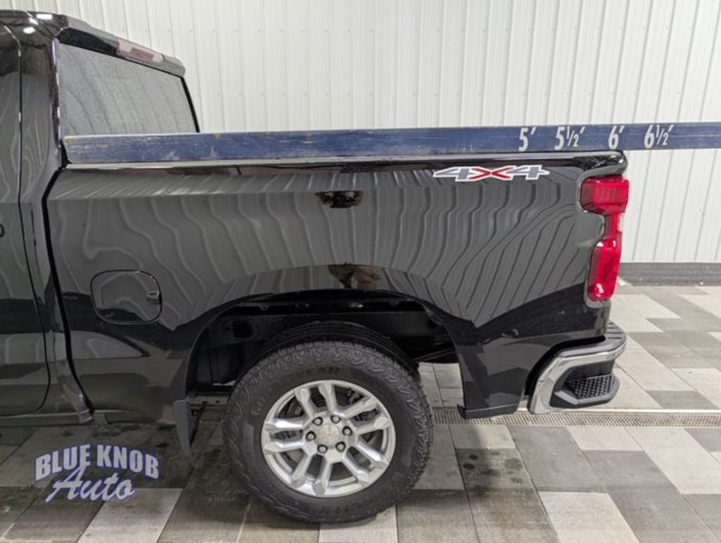 Used 2024 Chevrolet Silverado 1500 LT Truck