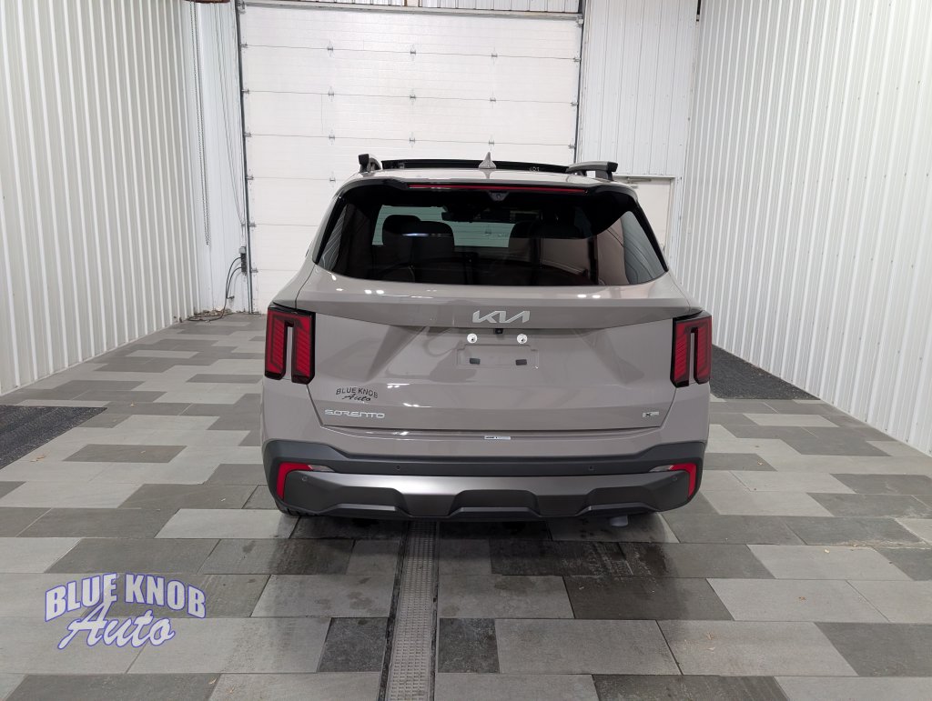 Used 2024 Kia Sorento X-Line SX Prestige SUV