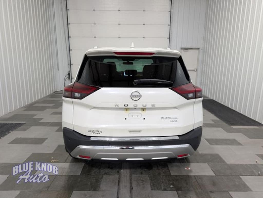Used 2023 Nissan Rogue Platinum SUV