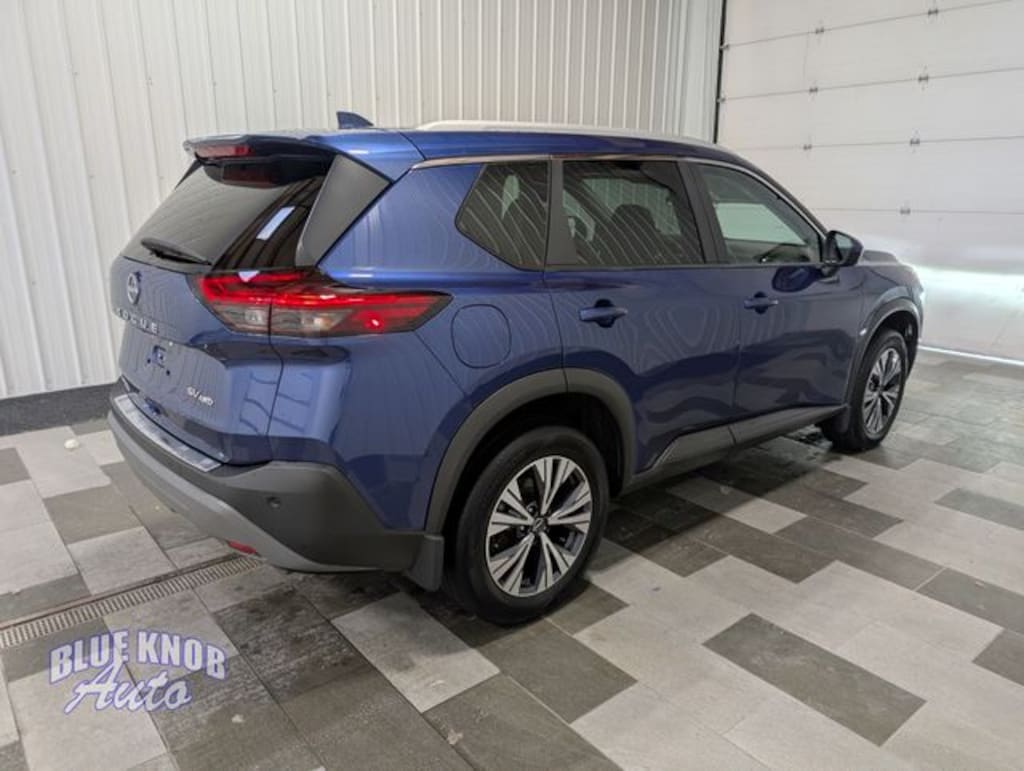 Used 2023 Nissan Rogue SV SUV