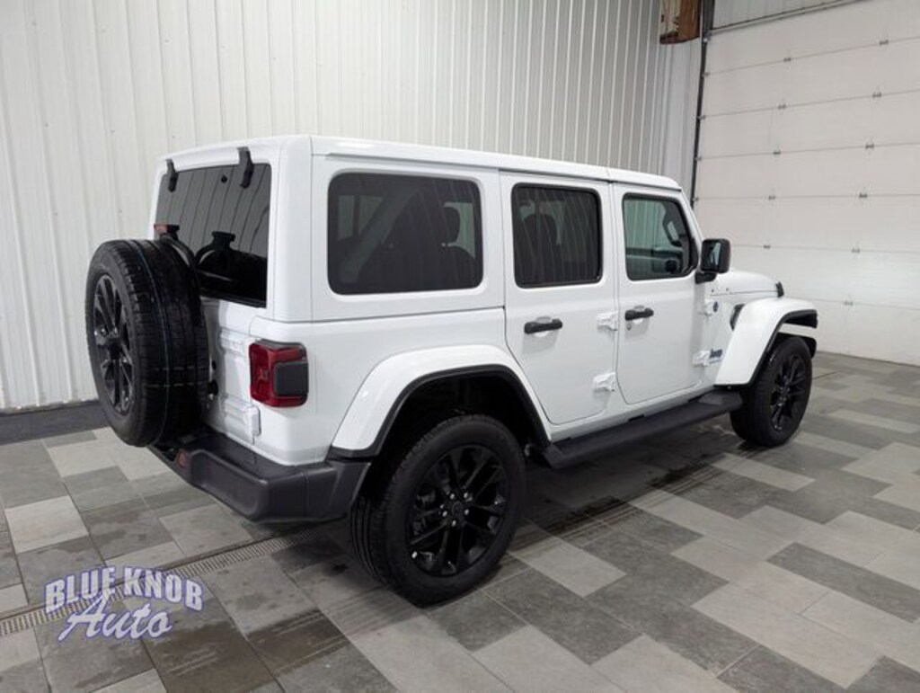 Used 2025 Jeep Wrangler Sahara 4xe SUV