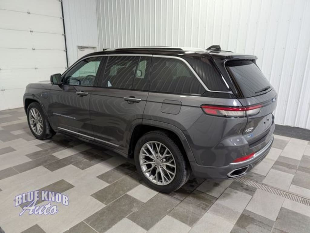 Used 2022 Jeep Grand Cherokee Summit 4xe SUV