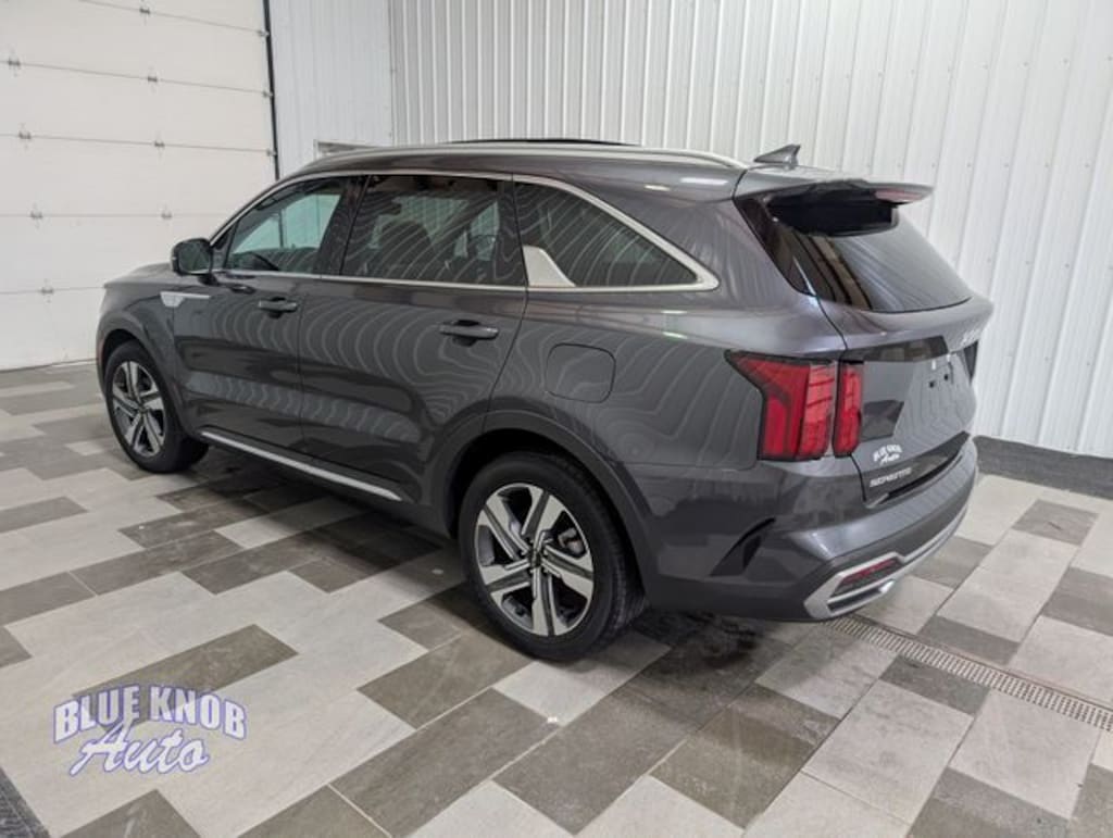 Used 2023 Kia Sorento Plug-In Hybrid SX Prestige SUV