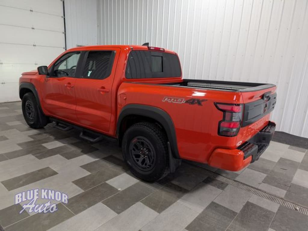 Used 2025 Nissan Frontier PRO-4X Truck