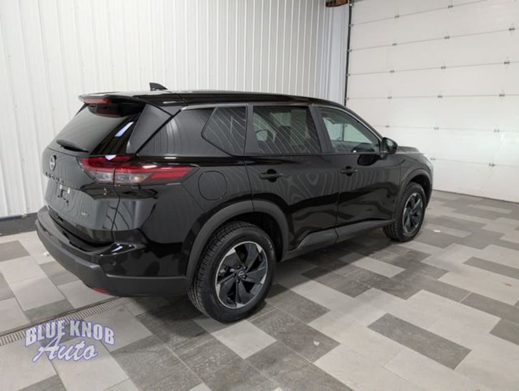 Used 2025 Nissan Rogue SV SUV