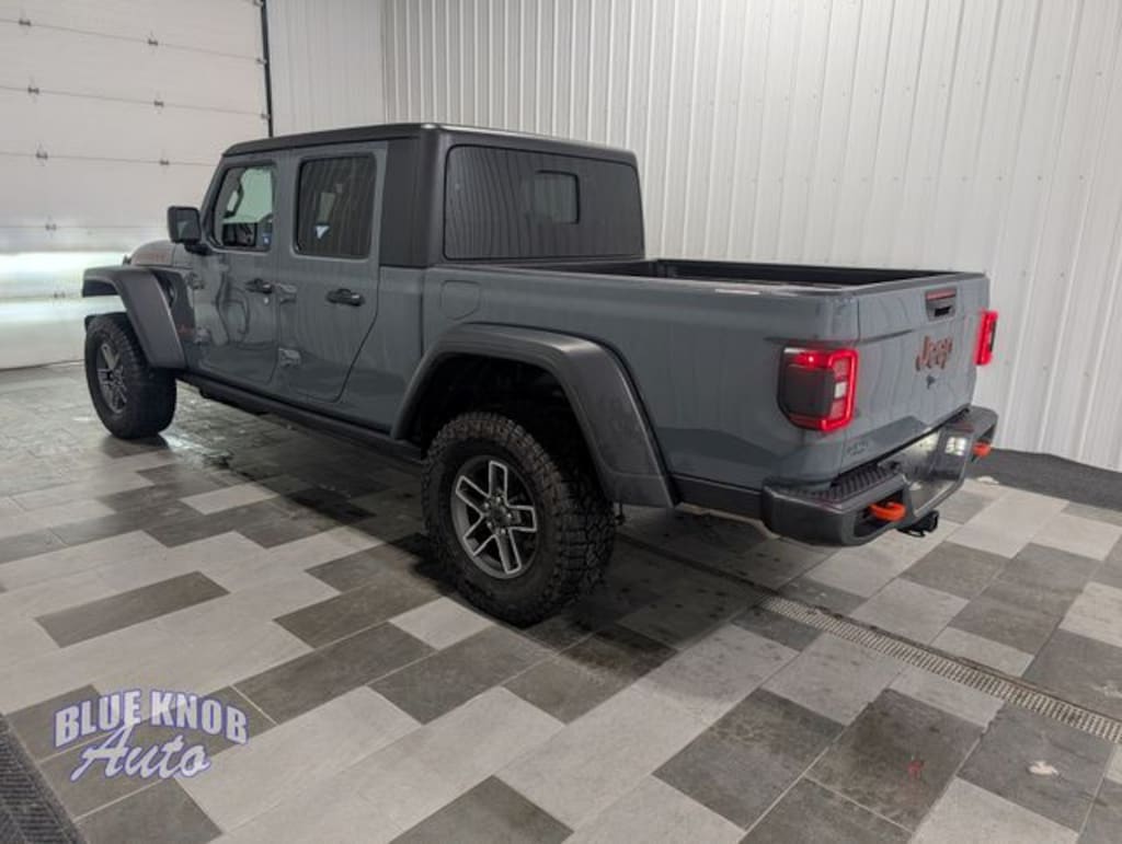 Used 2026 Jeep Gladiator Mojave Truck