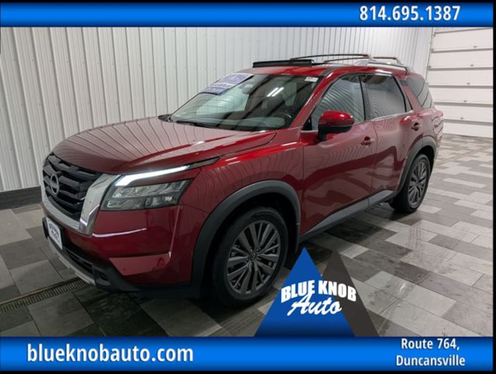 Used 2025 Nissan Pathfinder SL SUV