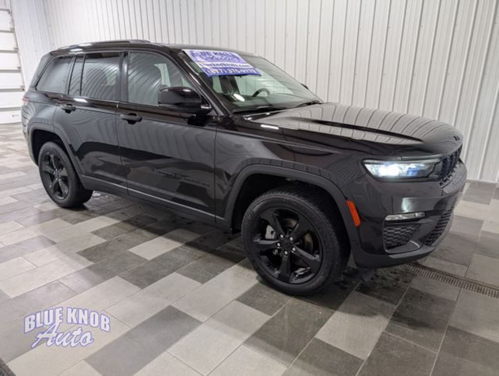 Used 2023 Jeep Grand Cherokee Limited SUV
