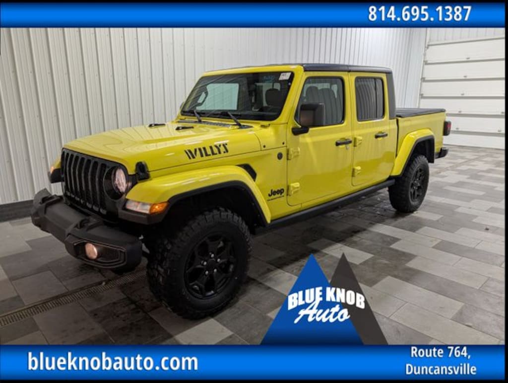 Used 2023 Jeep Gladiator Willys Truck