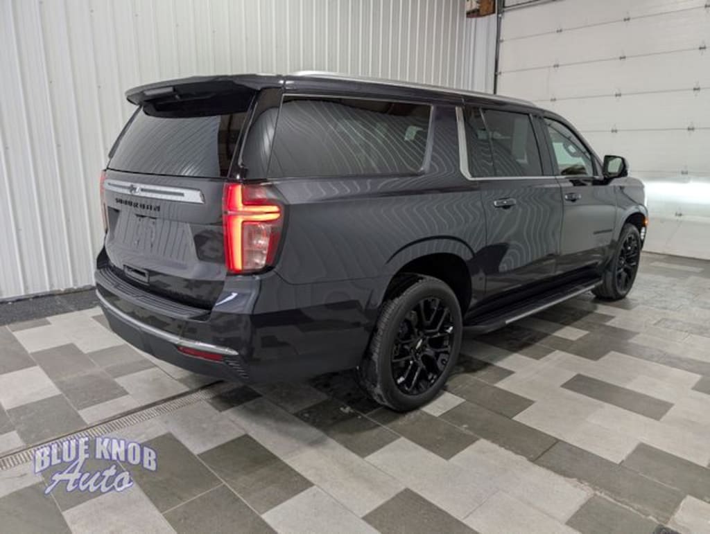 Used 2023 Chevrolet Suburban Premier SUV