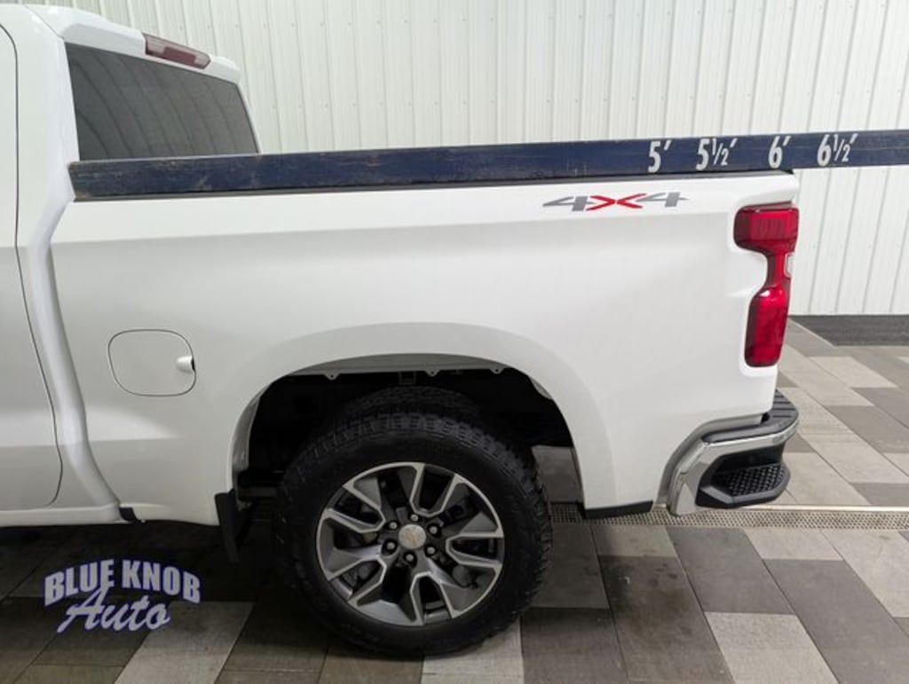 Used 2023 Chevrolet Silverado 1500 LT Truck