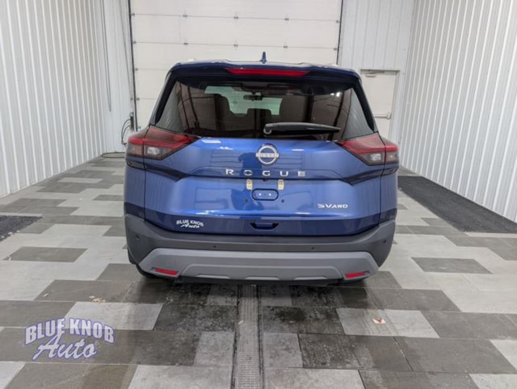 Used 2023 Nissan Rogue SV SUV