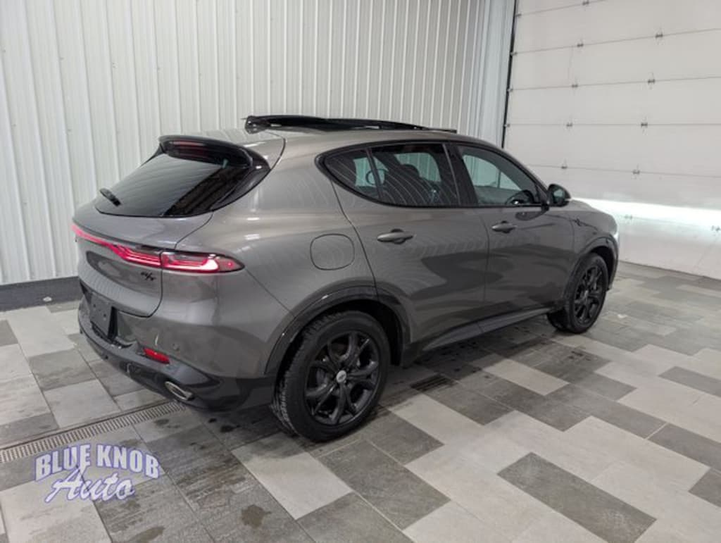 Used 2024 Dodge Hornet R/T Plus SUV