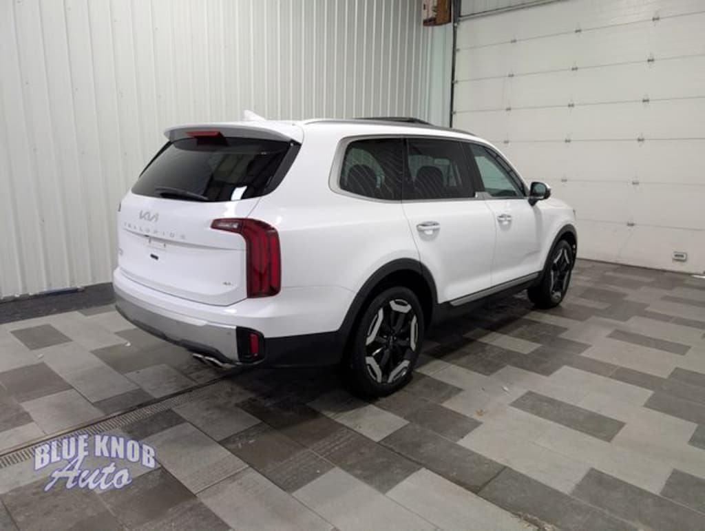 Used 2024 Kia Telluride S SUV