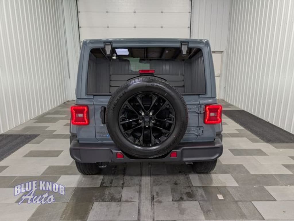 Used 2025 Jeep Wrangler Sahara 4xe SUV