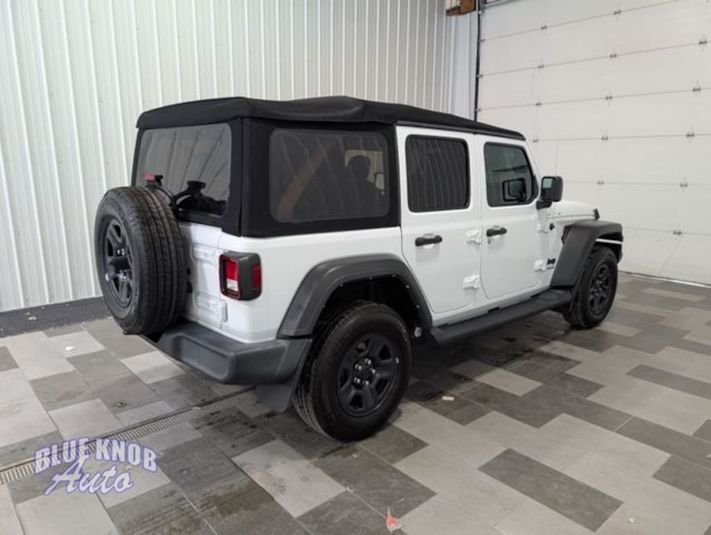 Used 2022 Jeep Wrangler Unlimited Sport SUV
