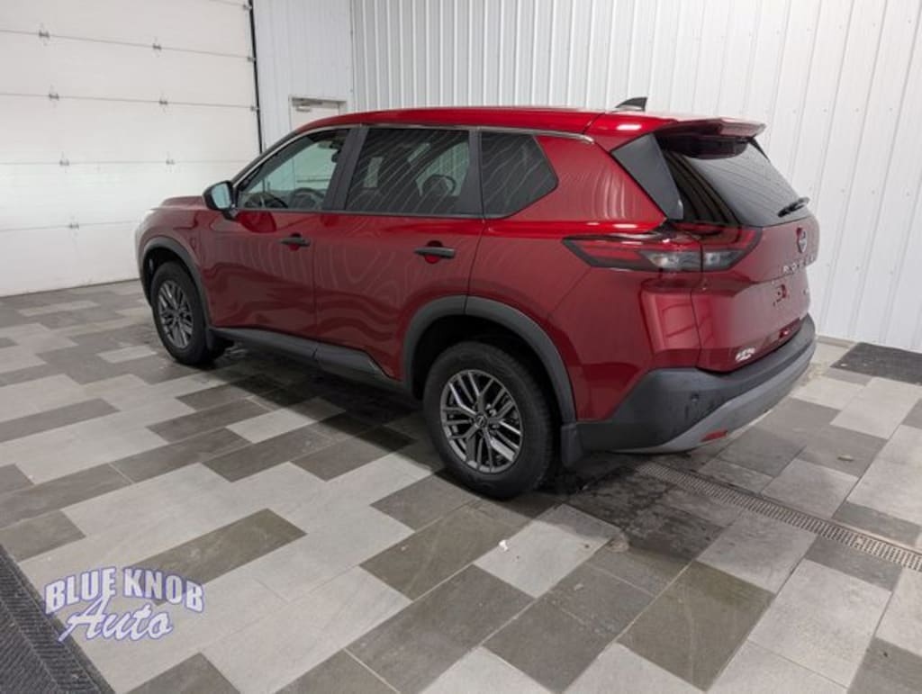 Used 2023 Nissan Rogue S SUV