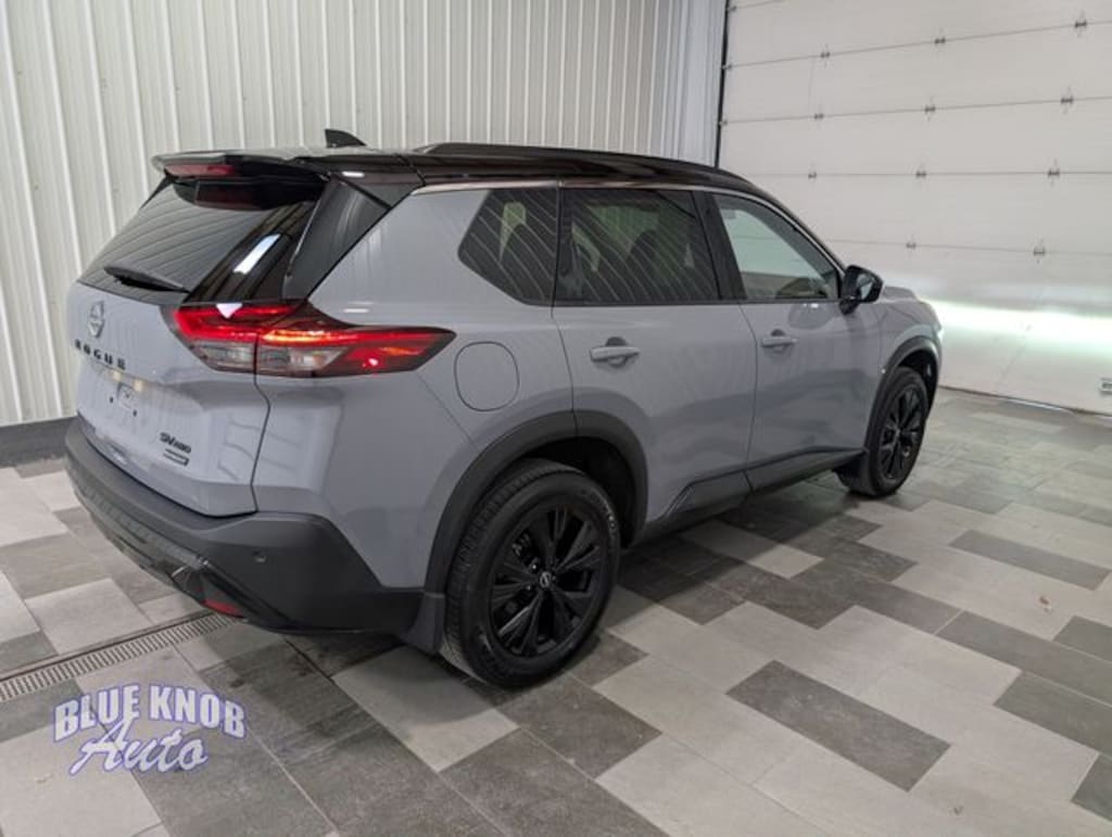 Used 2023 Nissan Rogue SV SUV