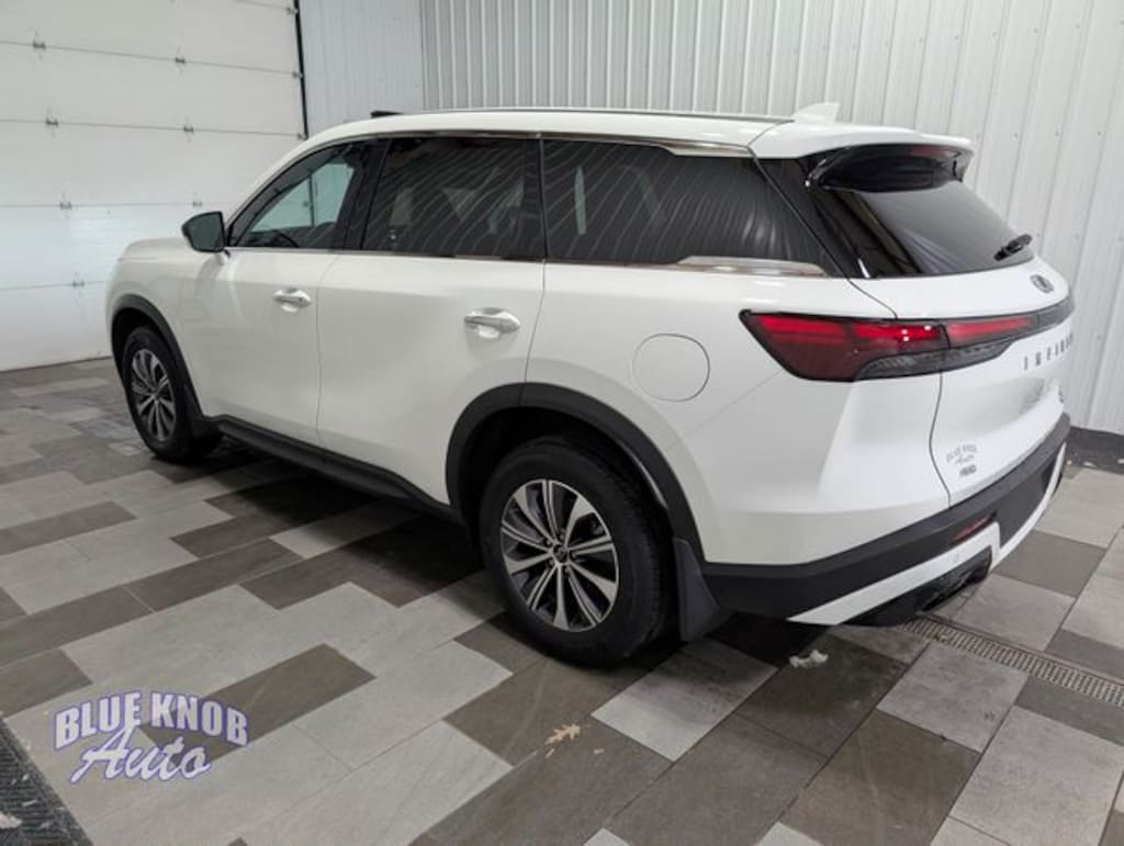Used 2024 INFINITI QX60 Pure SUV
