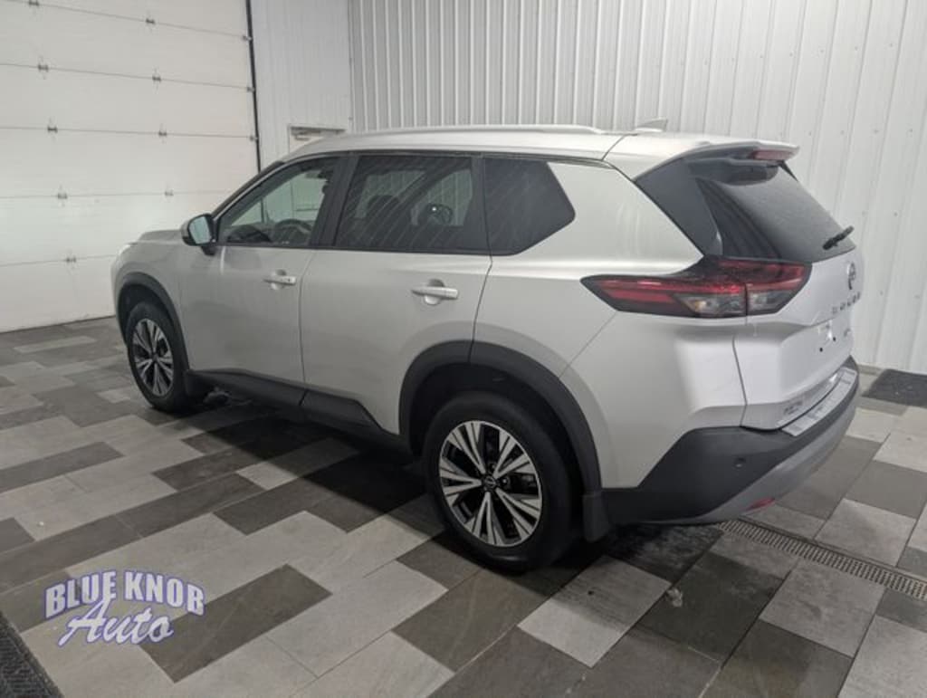 Used 2023 Nissan Rogue SV SUV