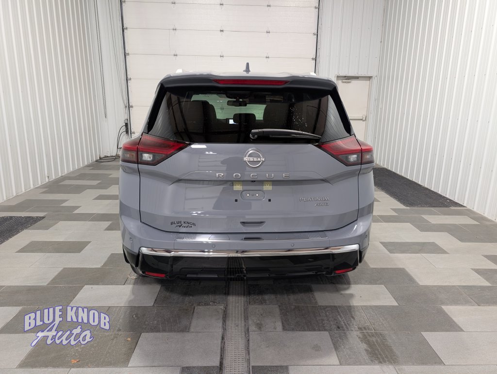 Used 2024 Nissan Rogue Platinum SUV