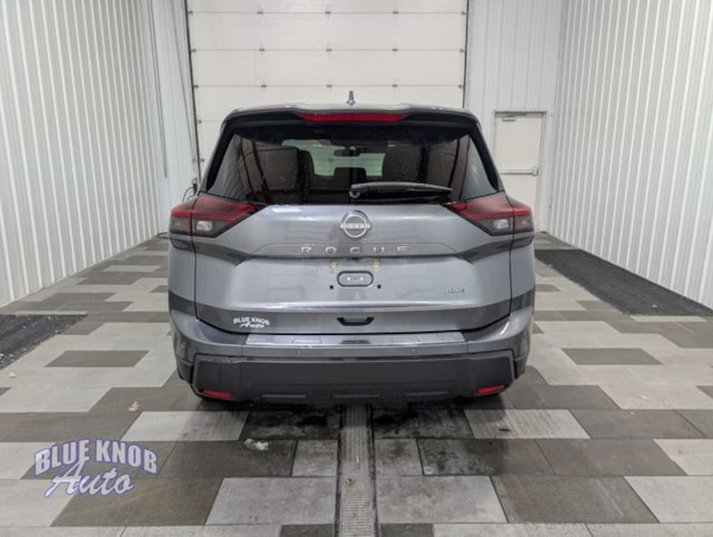 Used 2025 Nissan Rogue SV SUV