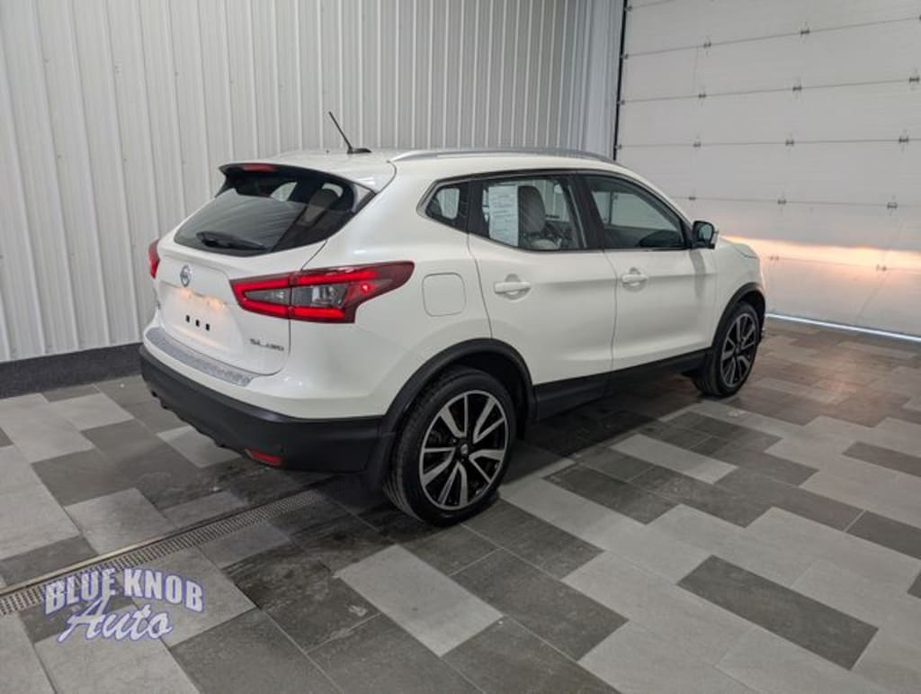 Used 2022 Nissan Rogue Sport SL SUV