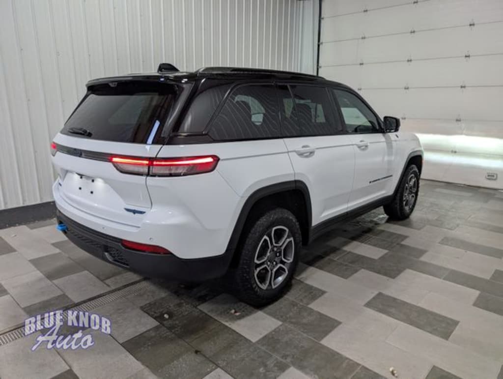 Used 2023 Jeep Grand Cherokee Trailhawk 4xe SUV