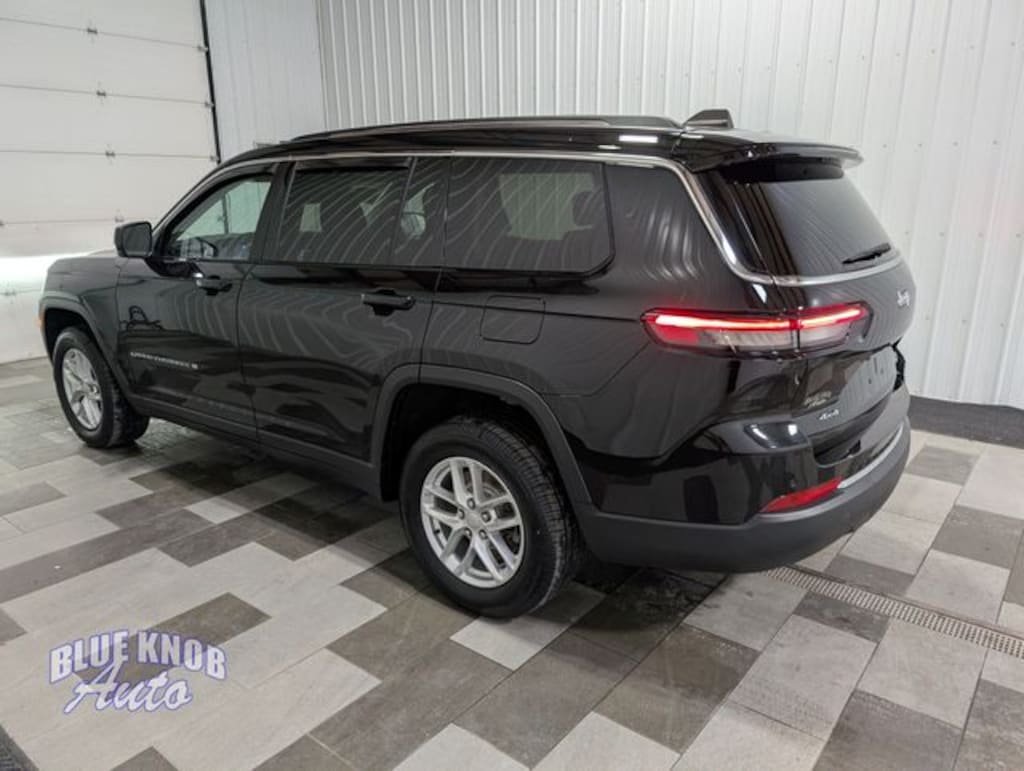 Used 2023 Jeep Grand Cherokee L Laredo SUV