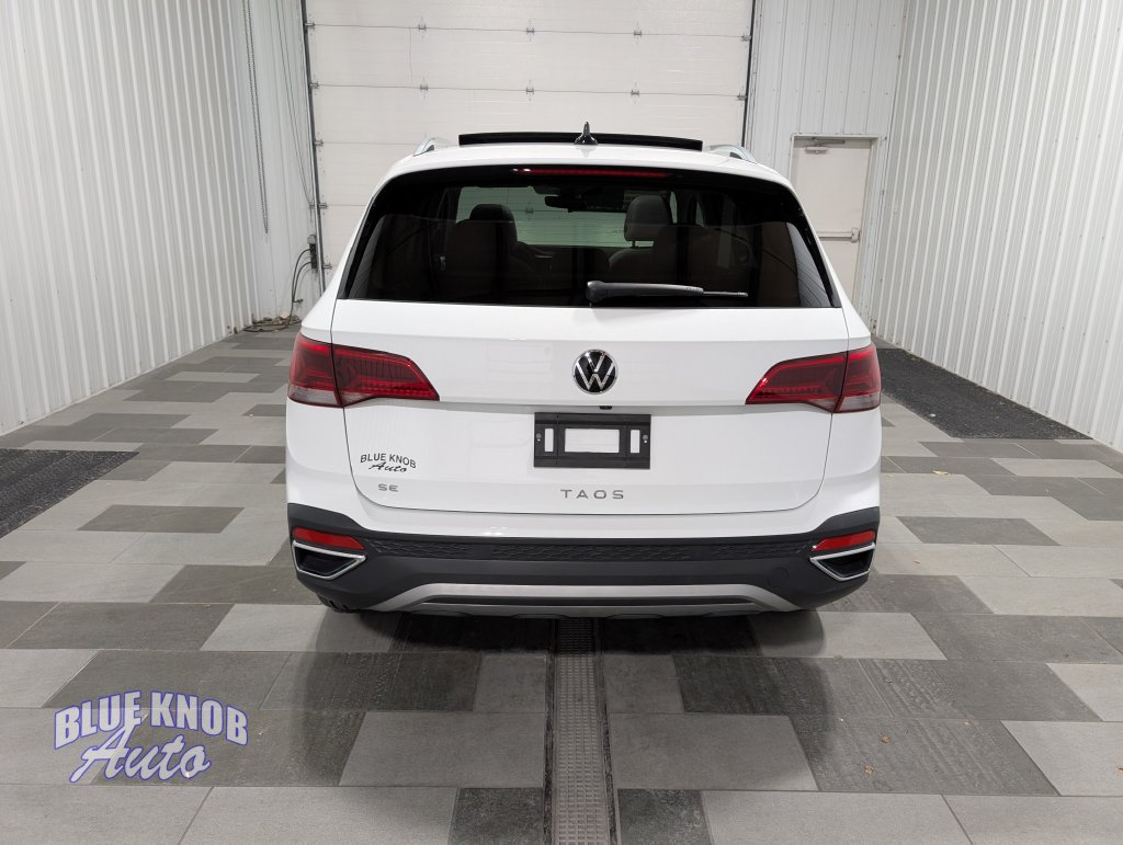Used 2024 Volkswagen Taos 1.5T SE SUV
