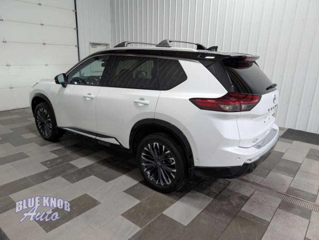 Used 2026 Nissan Rogue Platinum SUV