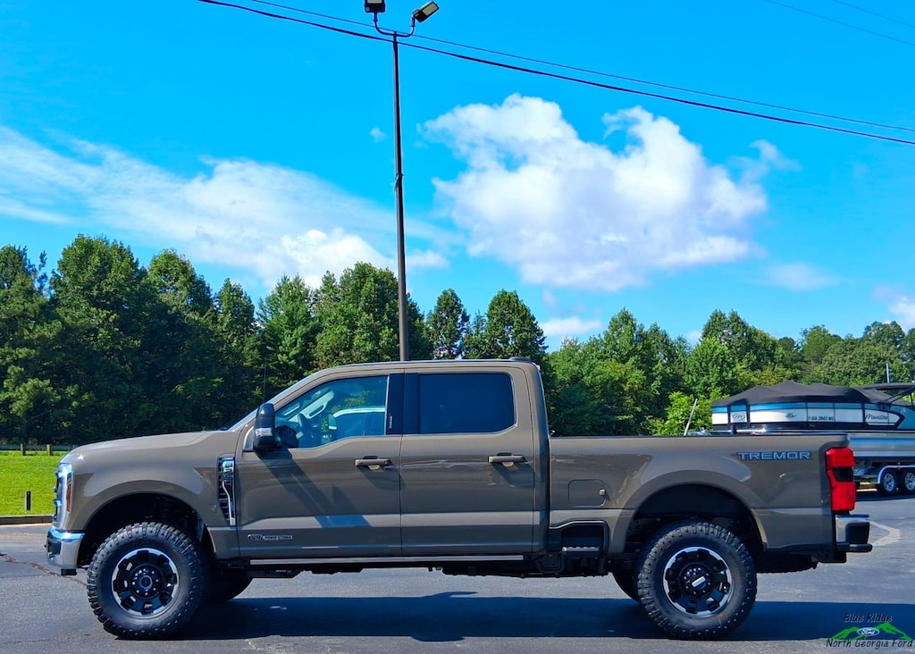 New 2026 Ford Super Duty F-250 SRW LARIAT 4WD Crew Cab 6.75 Box w/6.7L Diesel Crew Cab Pickup