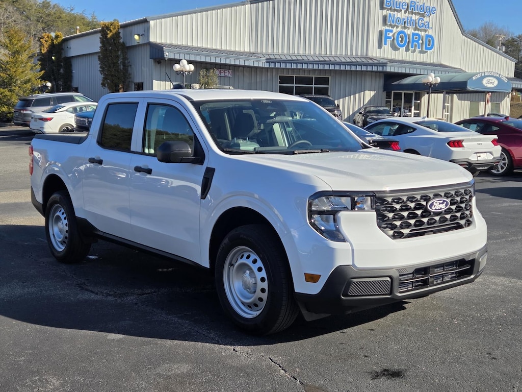 New 2026 Ford Maverick XL Crew Cab Pickup
